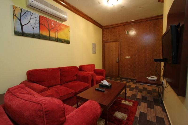 Raoum Inn Arar Exterior photo