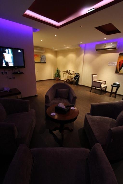 Raoum Inn Arar Exterior photo