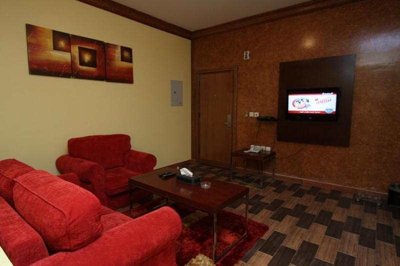Raoum Inn Arar Exterior photo