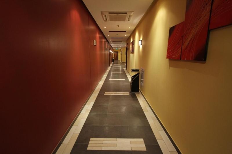 Raoum Inn Arar Exterior photo