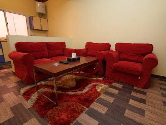 Raoum Inn Arar Exterior photo